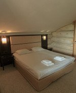 Коттедж с кухней Вилла Family