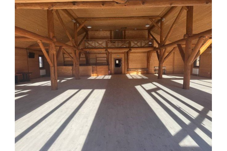 конференц-зал пол в зале