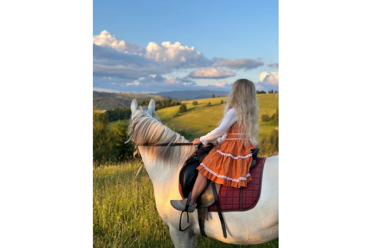 Катание на конях