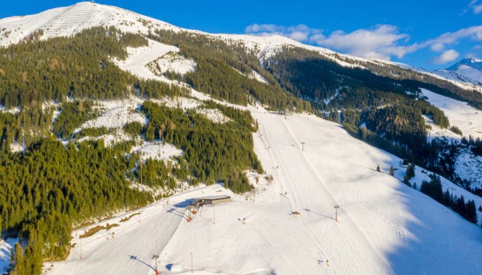 Ски-пассы в Буковеле: тарифы и условия в 2026 году