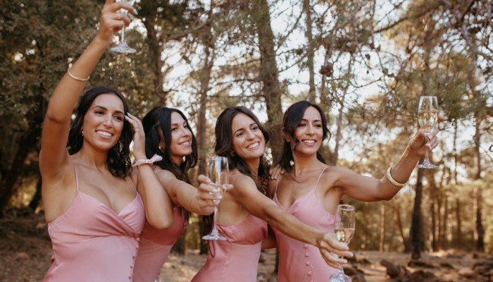 Як організувати незабутній дівич-вечір – ідеї для дівич-вечора на Закарпатті