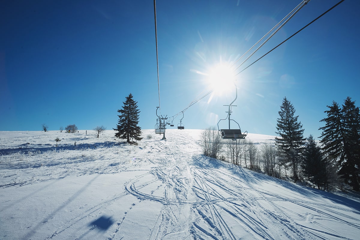 Новий рік у Карпатах — зимові краєвиди та святкова атмосфера